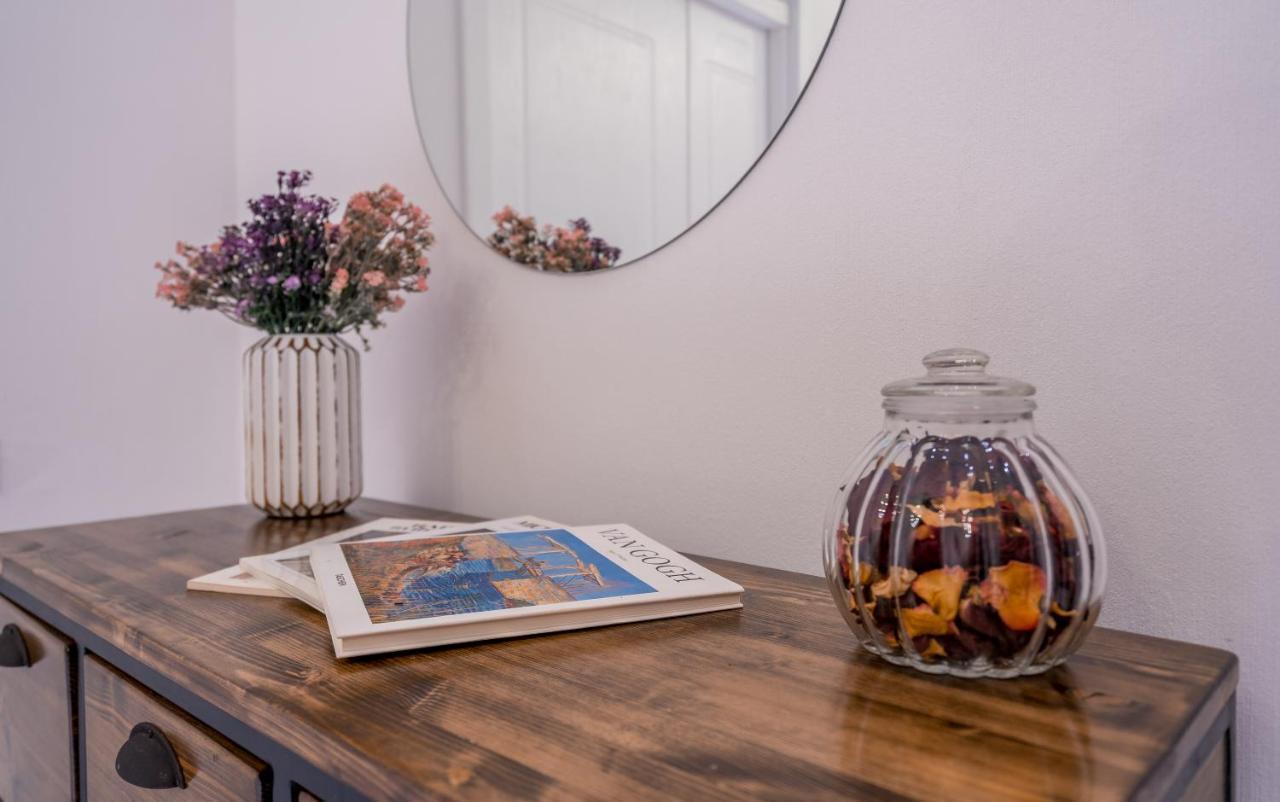 Irina'S Cozy Apartment In Old Τυφλίδα Εξωτερικό φωτογραφία